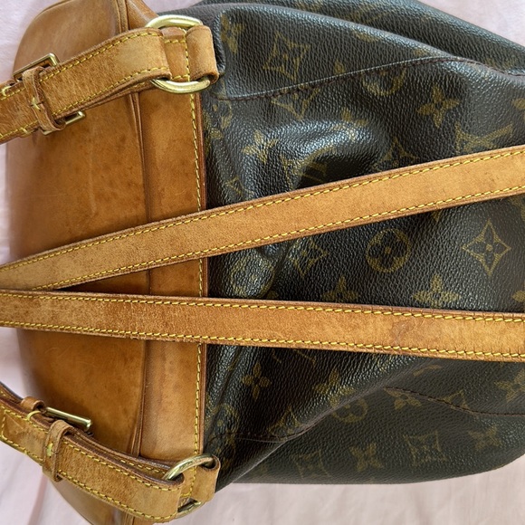 ❌ SOLD ❌ Louis Vuitton montsouris backpack - Picture 14 of 14
